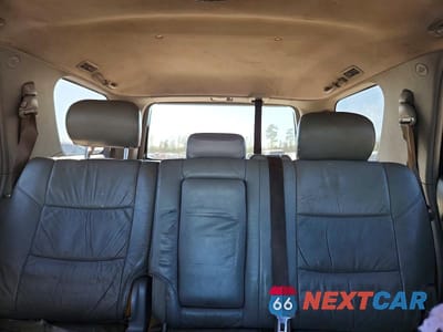 Zdjęcie 10 z 13 samochodu: 2005 TOYOTA SEQUOIA LIMITED VIN:5TDBT48A05S234910 - miniatura