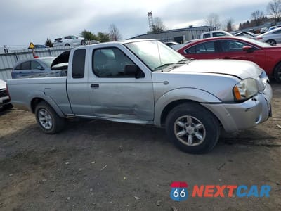 Czwarte zdjęcie samochodu z boku: 2002 NISSAN FRONTIER STANDARD VIN:1N6DD26S22C324625 - miniatura