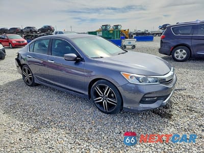 Czwarte zdjęcie samochodu z boku: 2016 HONDA ACCORD SPORT VIN:1HGCR2F55GA071430 - miniatura
