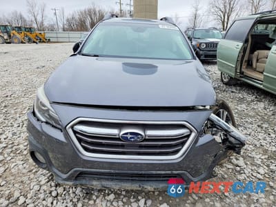 Piąte zdjęcie samochodu w środku: 2018 SUBARU OUTBACK 2.5I LIMITED VIN:4S4BSANC9J3246164 - miniatura