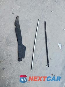 Zdjęcie 13 z 13 samochodu: 2019 BUICK ENCLAVE ESSENCE VIN:5GAERBKW1KJ281152 - miniatura