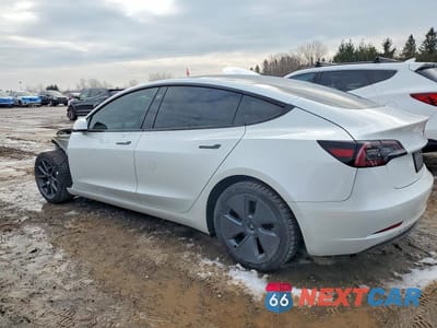 Drugie zdjęcie samochodu z przodu: 2022 TESLA MODEL 3 VIN:5YJ3E1EB8NF120071 - miniatura