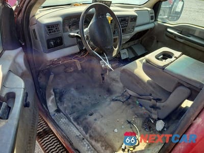Zdjęcie 8 z 12 samochodu: 2001 FORD F550 SUPER DUTY UTILITY / SERVICE TRUCK VIN:1FDAF56F71EB82176 - miniatura