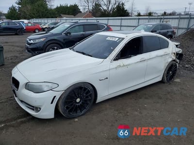 2013 BMW 528 XI WBAXH5C56DD115497 - główne zdjęcie licytacji z USA - miniatura