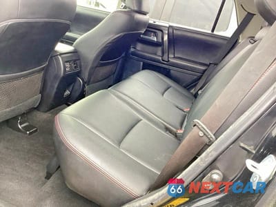 Zdjęcie 6 z 10 samochodu: 2020 TOYOTA 4RUNNER TRD OFF-ROAD PREMIUM VIN:JTEBU5JR1L5743809 - miniatura