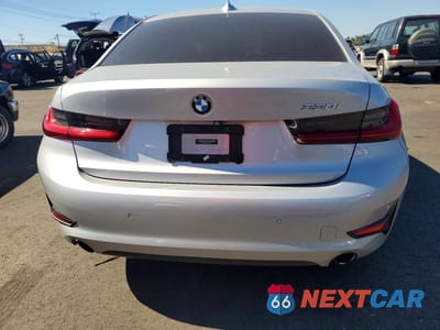 Zdjęcie 6 z 12 samochodu: 2019 BMW 330I VIN:WBA5R1C59KAJ99567 - miniatura