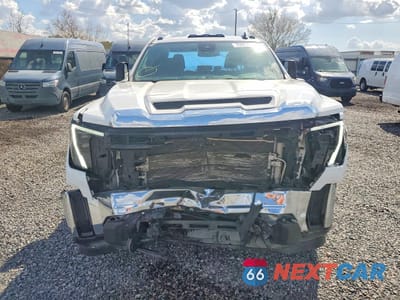 Piąte zdjęcie samochodu w środku: 2024 GMC SIERRA K2500 HEAVY DUTY VIN:1GT49LEY5RF468775 - miniatura