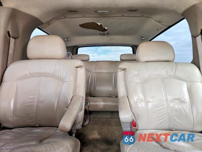 Zdjęcie 10 z 13 samochodu: 2002 CHEVROLET SUBURBAN C1500 VIN:3GNEC16Z92G355229 - miniatura