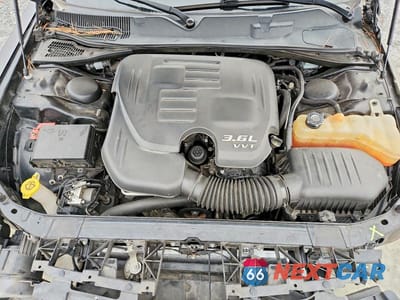 Zdjęcie 11 z 12 samochodu: 2016 DODGE CHALLENGER SXT VIN:2C3CDZAGXGH351882 - miniatura