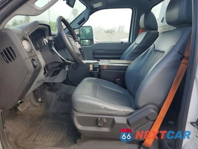 Zdjęcie 7 z 13 samochodu: 2013 FORD F350 SUPER DUTY VIN:1FDRF3A68DEB92377 - miniatura
