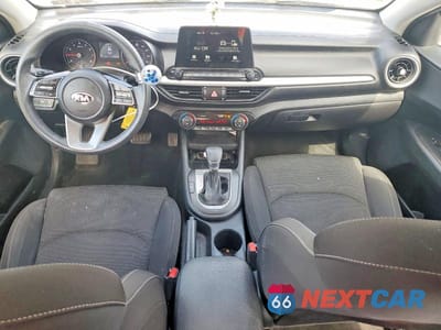 Zdjęcie 8 z 11 samochodu: 2019 KIA FORTE LXS VIN:3KPF24AD0KE024807 - miniatura