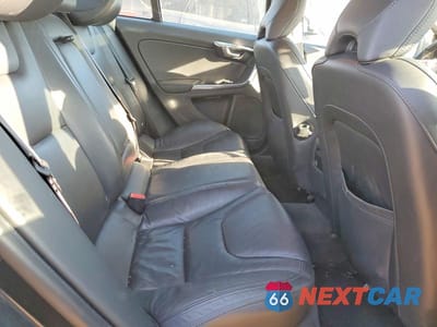 Zdjęcie 10 z 11 samochodu: 2013 VOLVO S60 T5 VIN:YV1612FH6D2174904 - miniatura