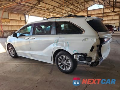 Drugie zdjęcie samochodu z przodu: 2025 TOYOTA SIENNA XLE 8-PASSENGER VIN:5TDYRKEC9SS275888 - miniatura
