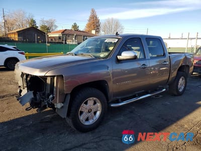 2012 CHEVROLET SILVERADO K1500 LT 1GCPKSE70CF143641 - główne zdjęcie licytacji z USA - miniatura
