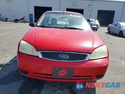 Piąte zdjęcie samochodu w środku: 2007 FORD FOCUS VIN:1FAHP34N77W217158 - miniatura