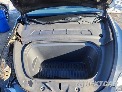 Zdjęcie 11 z 12 samochodu: 2023 TESLA MODEL Y VIN:7SAYGDEE9PF856437 - miniatura