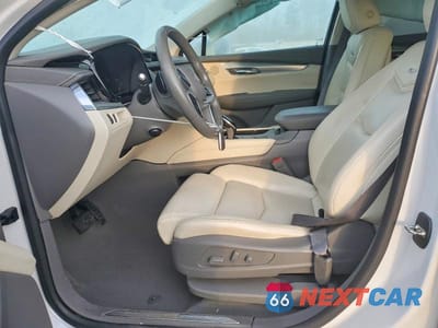Zdjęcie 7 z 13 samochodu: 2017 CADILLAC XT5 LUXURY VIN:1GYKNBRSXHZ128726 - miniatura