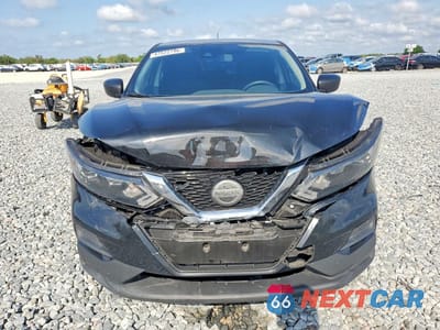 Piąte zdjęcie samochodu w środku: 2020 NISSAN ROGUE SPORT S VIN:JN1BJ1CV6LW279302 - miniatura