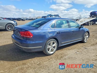 Trzecie zdjęcie samochodu z tyłu: 2015 VOLKSWAGEN PASSAT SE VIN:1VWBV7A35FC062087 - miniatura