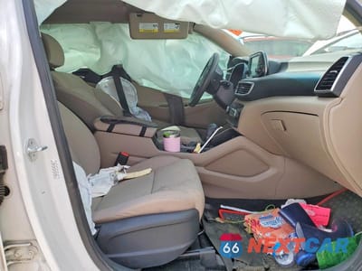 Zdjęcie 7 z 13 samochodu: 2021 HYUNDAI TUCSON VALUE VIN:KM8J33A41MU333350 - miniatura