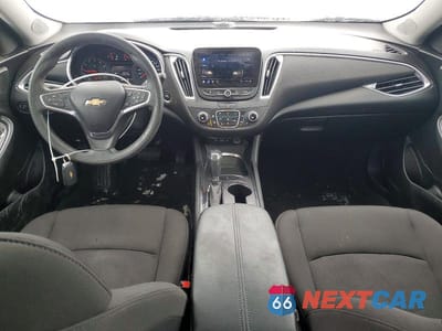 Zdjęcie 8 z 12 samochodu: 2019 CHEVROLET MALIBU LT VIN:1G1ZD5ST9KF220147 - miniatura