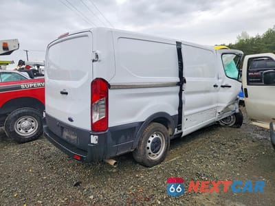 Trzecie zdjęcie samochodu z tyłu: 2024 FORD TRANSIT 150 LOW ROOF DELIVERY VAN VIN:1FTYE1Y85RKB15568 - miniatura