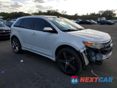 Czwarte zdjęcie samochodu z boku: 2014 FORD EDGE SPORT VIN:2FMDK3AK5EBB06944 - miniatura