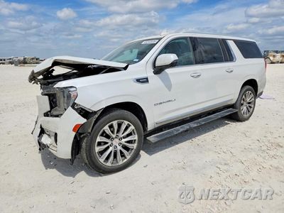 2021 GMC YUKON XL DENALI 1GKS2JKT1MR299052 - główne zdjęcie licytacji z USA - miniatura