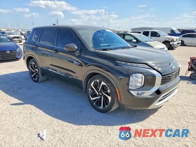 Czwarte zdjęcie samochodu z boku: 2024 MITSUBISHI OUTLANDER SE VIN:JA4T5VA96RZ014738 - miniatura