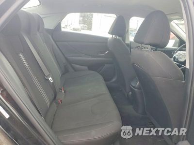 Zdjęcie 10 z 12 samochodu: 2022 HYUNDAI ELANTRA SEL VIN:KMHLM4AG5NU353947 - miniatura