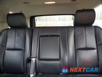 Zdjęcie 10 z 12 samochodu: 2014 CHEVROLET TAHOE K1500 LT VIN:1GNSKBE07ER153220 - miniatura