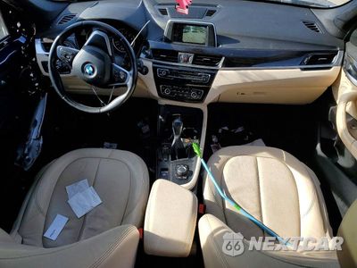 Zdjęcie 8 z 12 samochodu: 2018 BMW X1 XDRIVE28I VIN:WBXHT3C3XJ5F89344 - miniatura