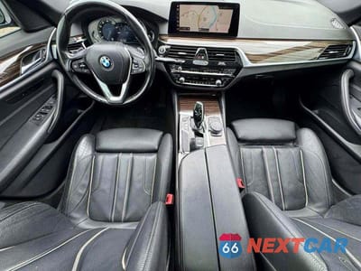 Zdjęcie 9 z 10 samochodu: 2019 BMW 530 I VIN:WBAJA5C54KBX87593 - miniatura