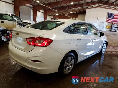 Trzecie zdjęcie samochodu z tyłu: 2016 CHEVROLET CRUZE LS VIN:1G1BC5SM0G7325030 - miniatura