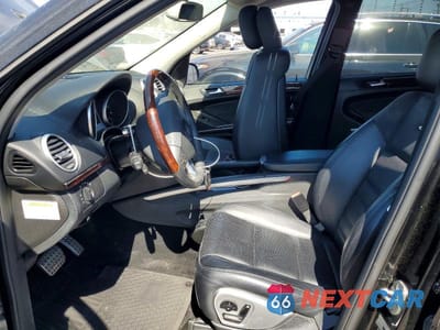 Zdjęcie 7 z 13 samochodu: 2008 MERCEDES-BENZ ML 63 AMG VIN:4JGBB77E78A342673 - miniatura