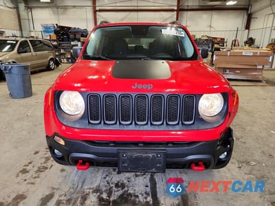 Piąte zdjęcie samochodu w środku: 2016 JEEP RENEGADE TRAILHAWK VIN:ZACCJBCTXGPC51382 - miniatura