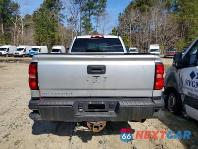 Zdjęcie 6 z 13 samochodu: 2016 CHEVROLET SILVERADO K3500 VIN:1GC5KYC86GZ166948 - miniatura