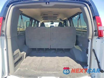 Zdjęcie 10 z 12 samochodu: 2025 CHEVROLET EXPRESS G3500 LT VIN:1GAZGPFP7S1222556 - miniatura