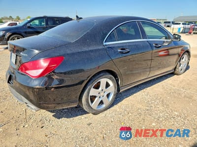 Trzecie zdjęcie samochodu z tyłu: 2016 MERCEDES-BENZ CLA 250 4MATIC VIN:WDDSJ4GB8GN344778 - miniatura