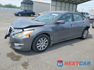2015 NISSAN ALTIMA 2.5 S 1N4AL3APXFN914797 - główne zdjęcie licytacji z USA - miniatura