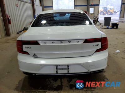 Zdjęcie 6 z 12 samochodu: 2017 VOLVO S90 T6 MOMENTUM VIN:YV1A22MK2H1011846 - miniatura