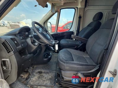 Zdjęcie 7 z 13 samochodu: 2016 RAM PROMASTER 2500 2500 HIGH VIN:3C6TRVDG7GE112195 - miniatura