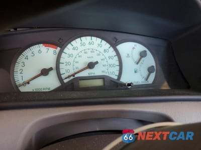 Zdjęcie 9 z 12 samochodu: 2004 TOYOTA COROLLA LE VIN:JTDBR32E842017857 - miniatura