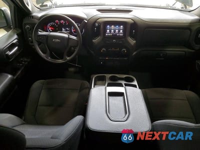 Zdjęcie 8 z 12 samochodu: 2021 CHEVROLET SILVERADO K1500 TRAIL BOSS CUSTOM VIN:1GCPYCEL3MZ348307 - miniatura