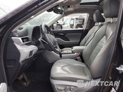 Zdjęcie 7 z 14 samochodu: 2020 TOYOTA HIGHLANDER HYBRID XLE VIN:5TDGBRCH3LS000218 - miniatura