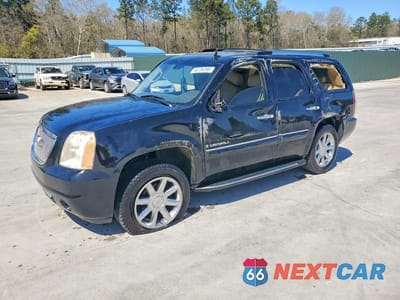 2008 GMC YUKON DENALI 1GKEC63868J191712 - główne zdjęcie licytacji z USA - miniatura