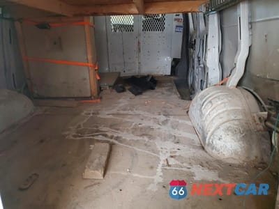 Zdjęcie 10 z 14 samochodu: 2014 CHEVROLET EXPRESS 3500 CARGO DELIVERY VAN VIN:1GCZGTBG4E1158549 - miniatura