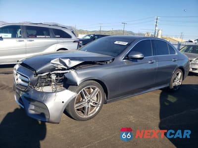 2019 MERCEDES-BENZ E 300 WDDZF4JB9KA580462 - główne zdjęcie licytacji z USA - miniatura