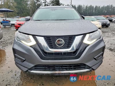 Piąte zdjęcie samochodu w środku: 2020 NISSAN ROGUE SV VIN:JN8AT2MV3LW131409 - miniatura