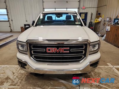 Piąte zdjęcie samochodu w środku: 2018 GMC SIERRA C1500 VIN:1GTN1LEC7JZ900141 - miniatura